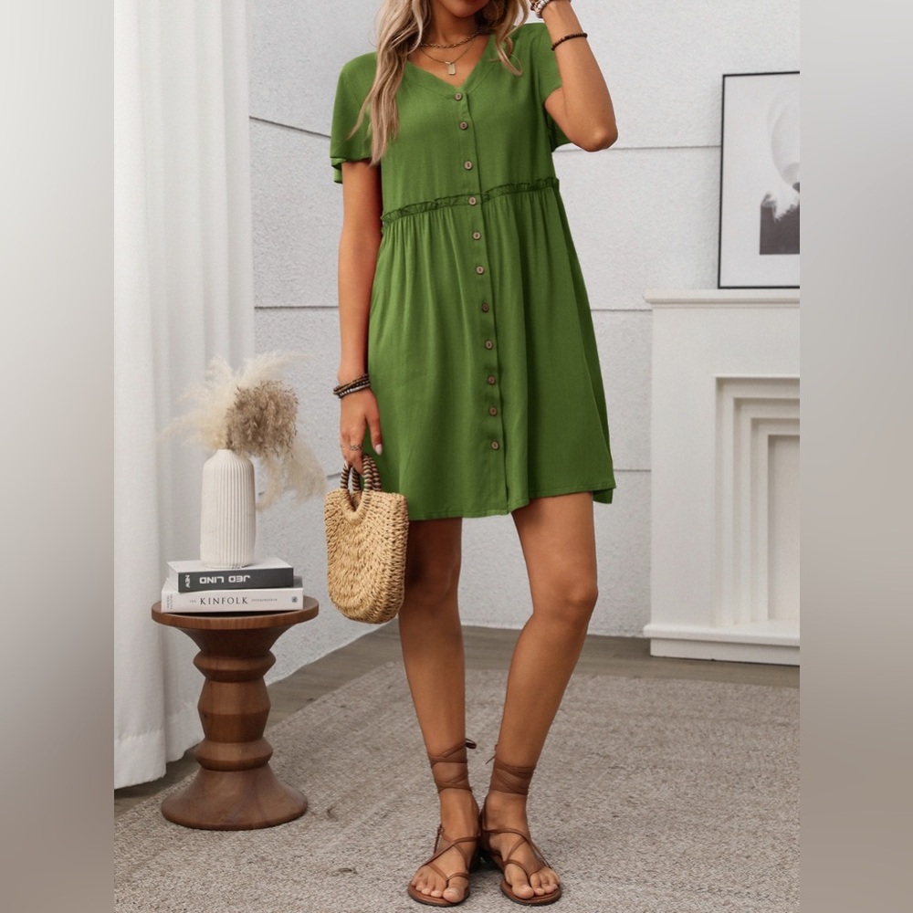 Red Button-Down Flutter Sleeve Mini Dress - Picture 8 of 14